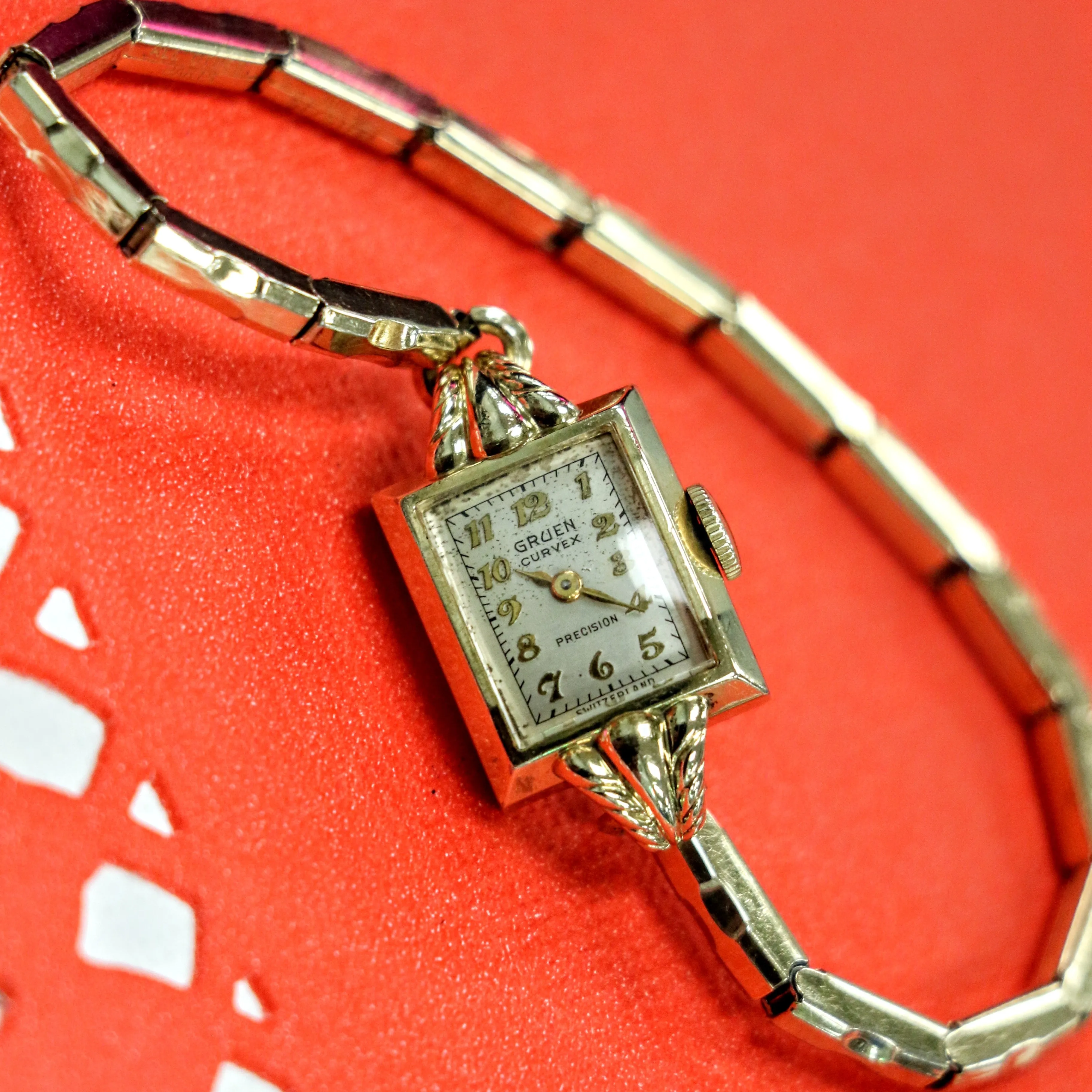1950 GRUEN CURVEX Precision Ladies Watch Cal. 285 Style 664 Swiss Made Wristwatch