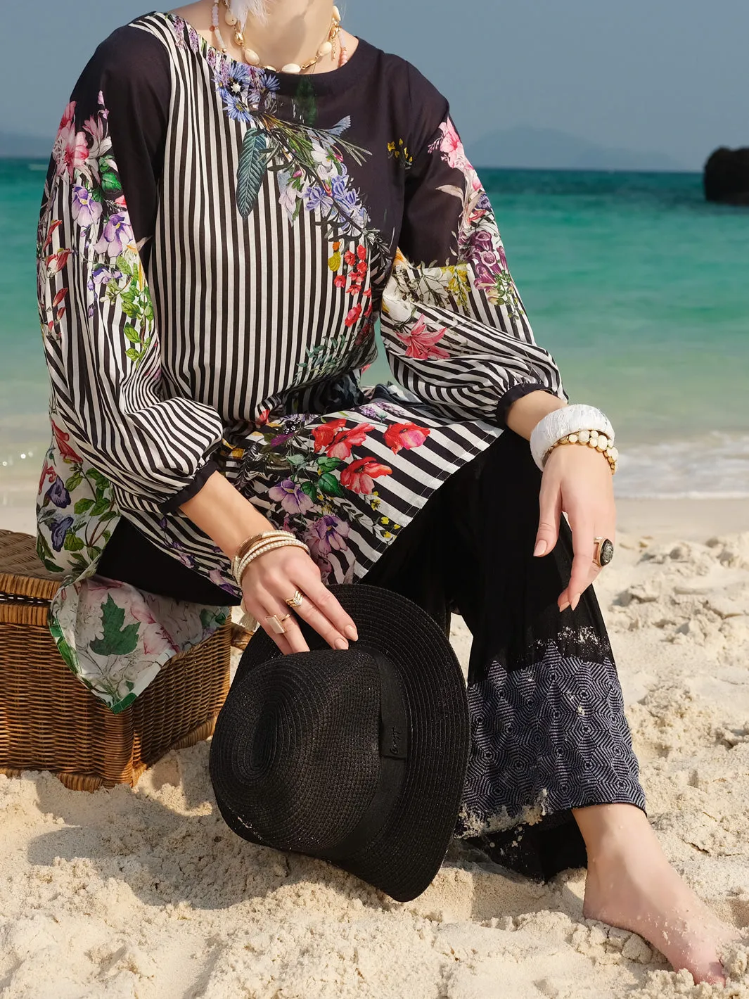 Black Lawn Tunic - ALP-LK-671