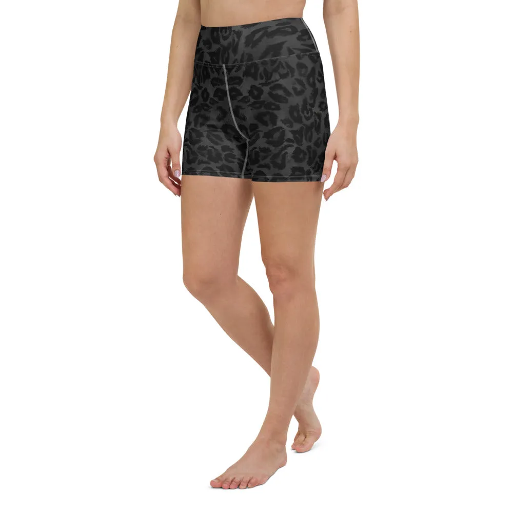 Black Leopard Yoga Shorts, Wild Animal Print Women's Short Workout Tights-Made in USA/EU