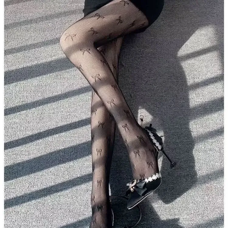 Bowknot pattern fishnet tights