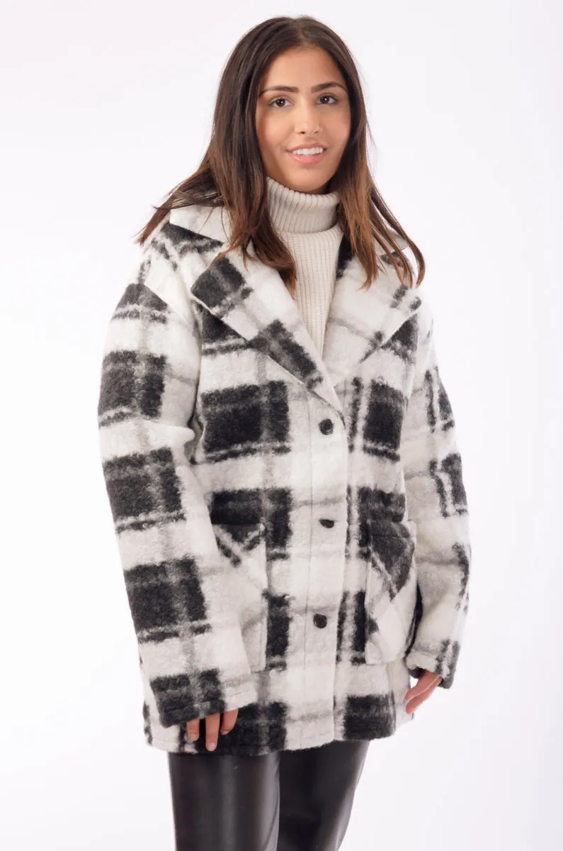 Callie Boucle Shacket