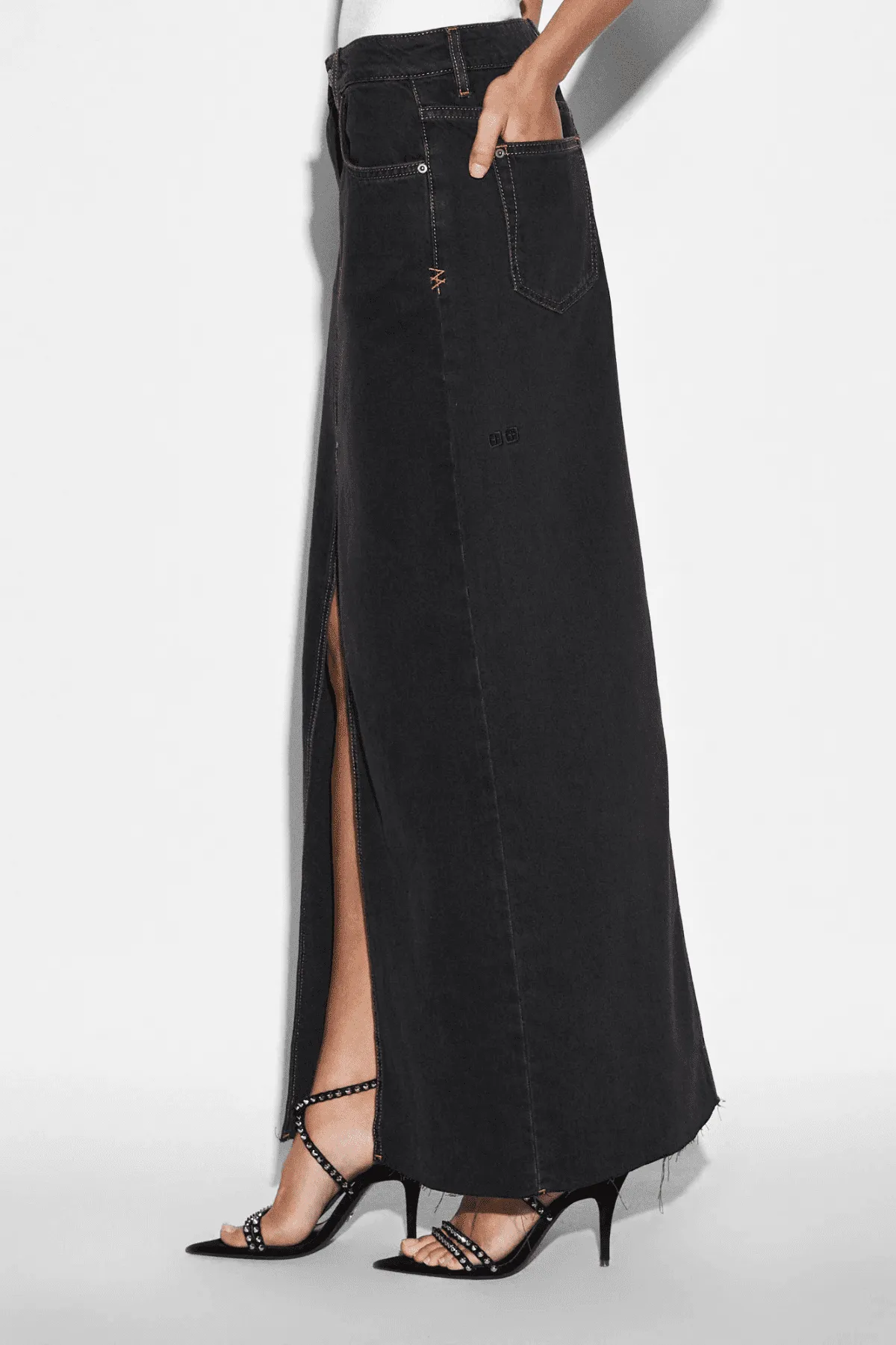 KARA MAXI SKIRT PITCH BLACK