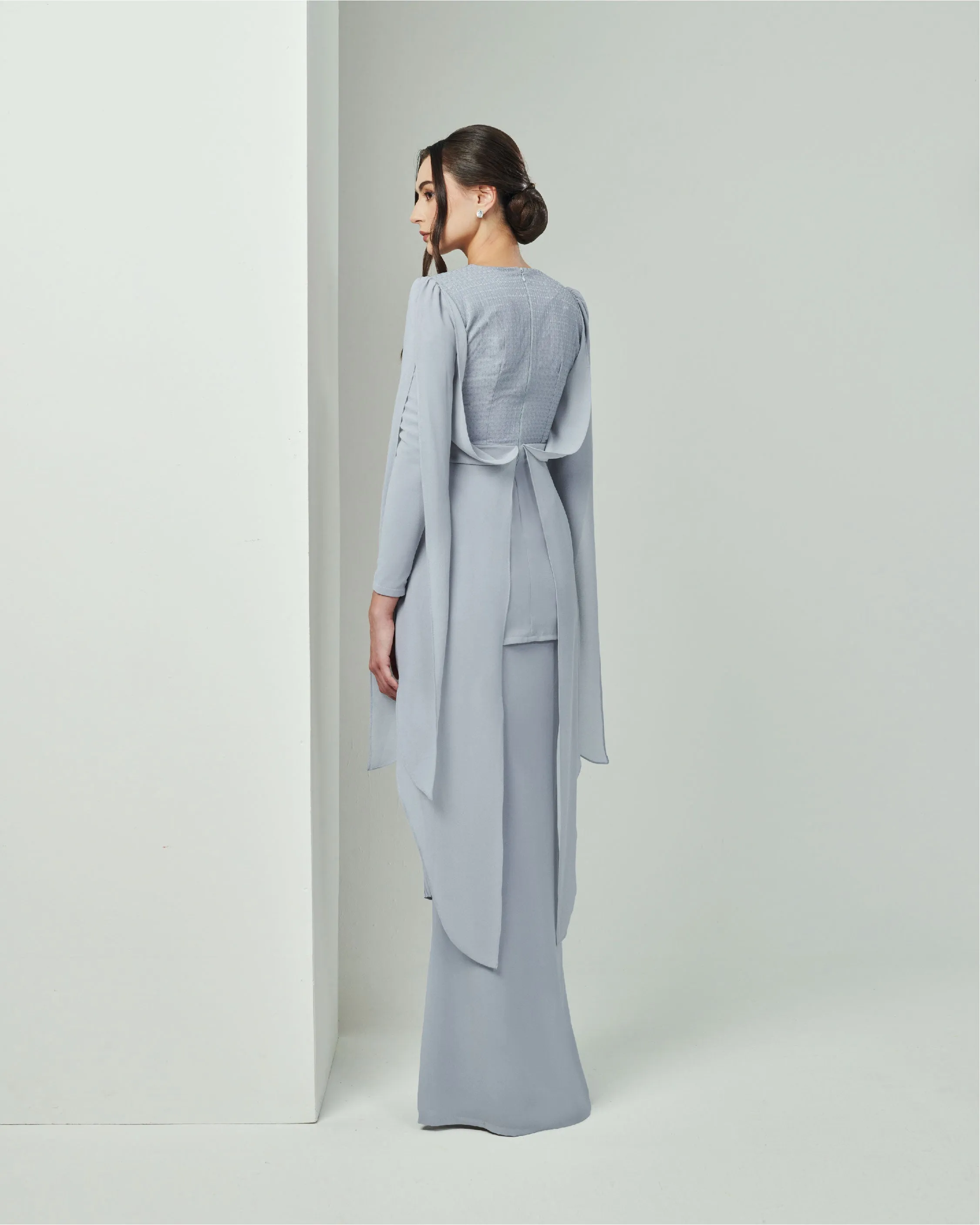 POOJA MAHARANEE - MISTY GRAY
